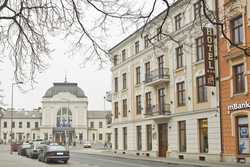 Hotel Gal Tarnow Exterior photo