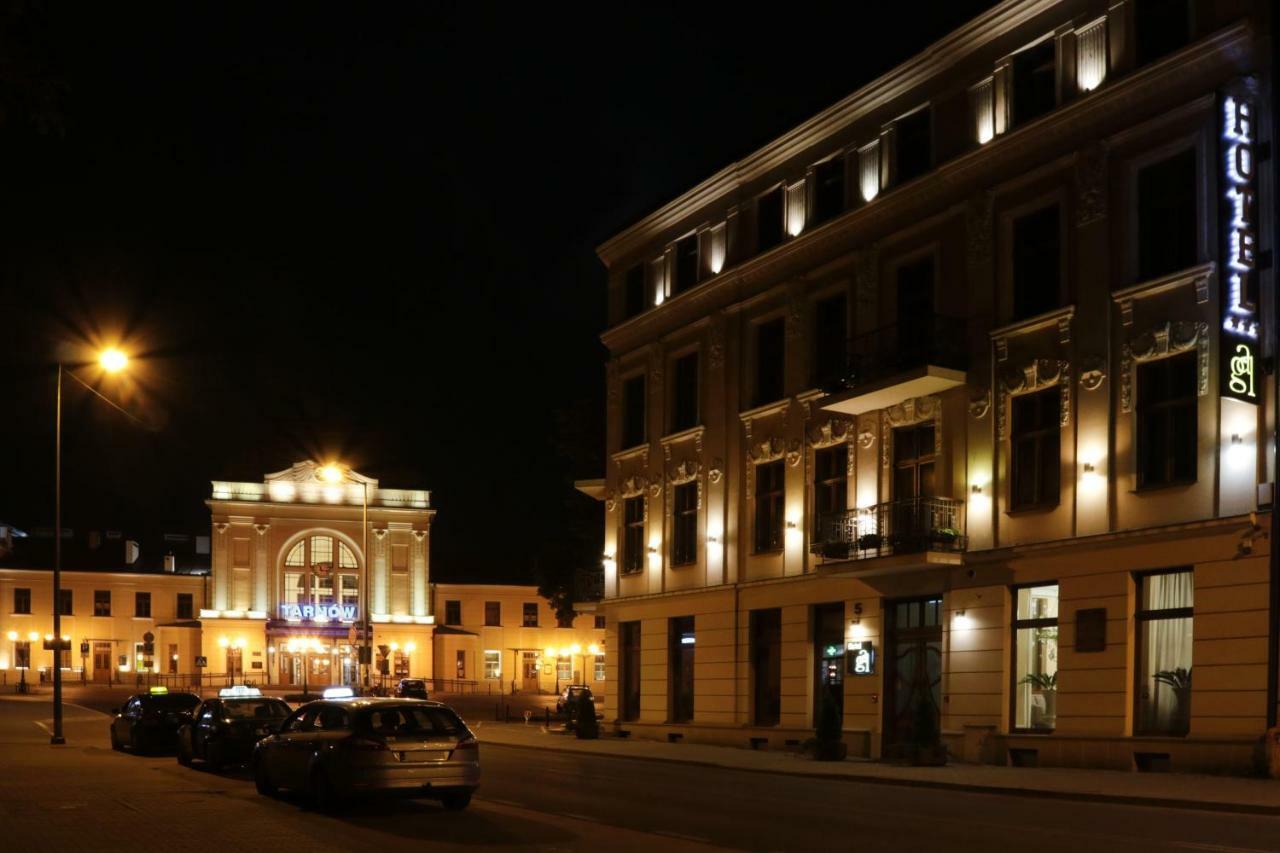 Hotel Gal Tarnow Exterior photo