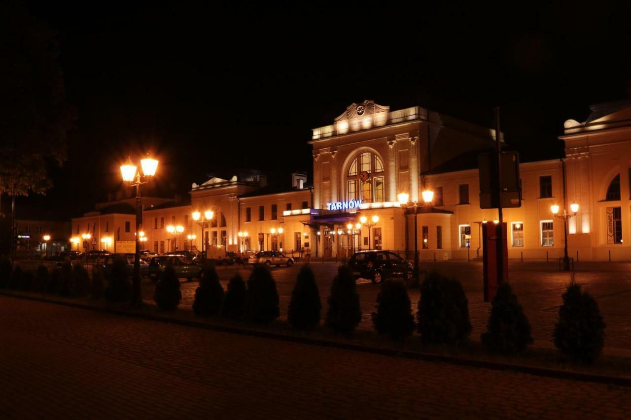 Hotel Gal Tarnow Exterior photo